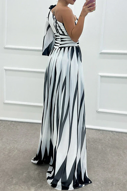 Shiloh - Chic Striped One-Shoulder Maxi Dress