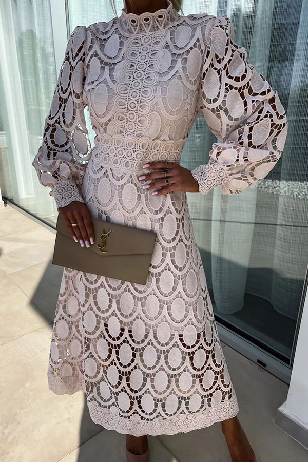 Liza™ - Enchanting Lace Evening Dress