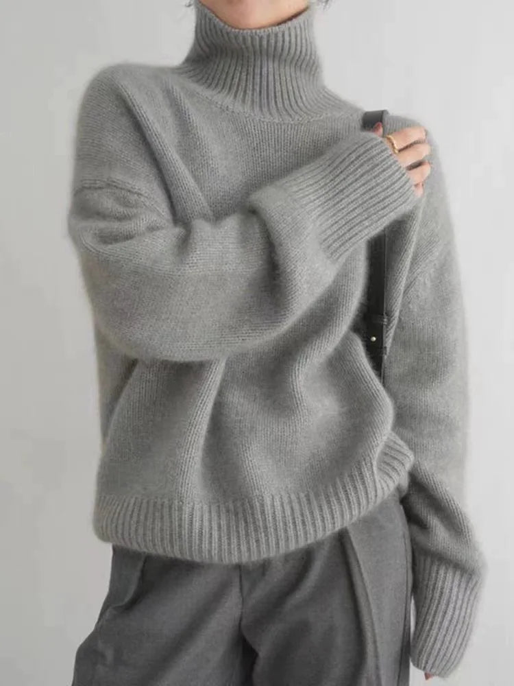 MONIKA | High Cashmere Turtleneck