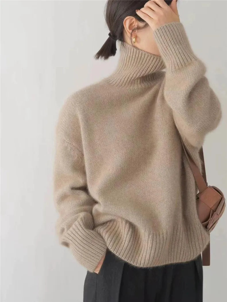 MONIKA | High Cashmere Turtleneck