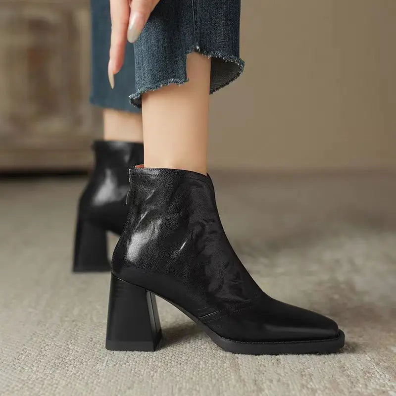 Aphixta Plush Ankle Boots