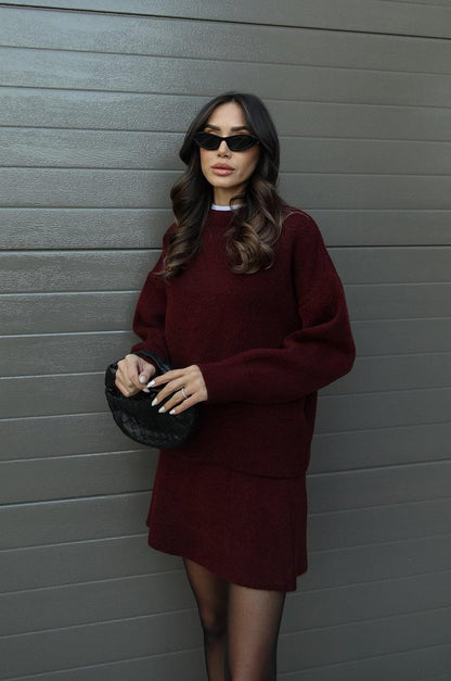 Lara | Elegant Knit Sweater & Skirt Set