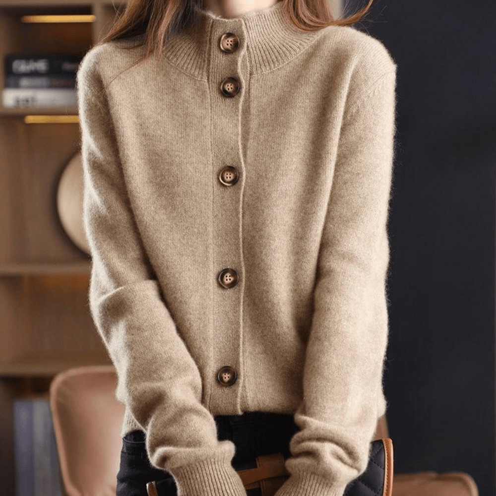 Sofia - Luxurious Knit Cardigan